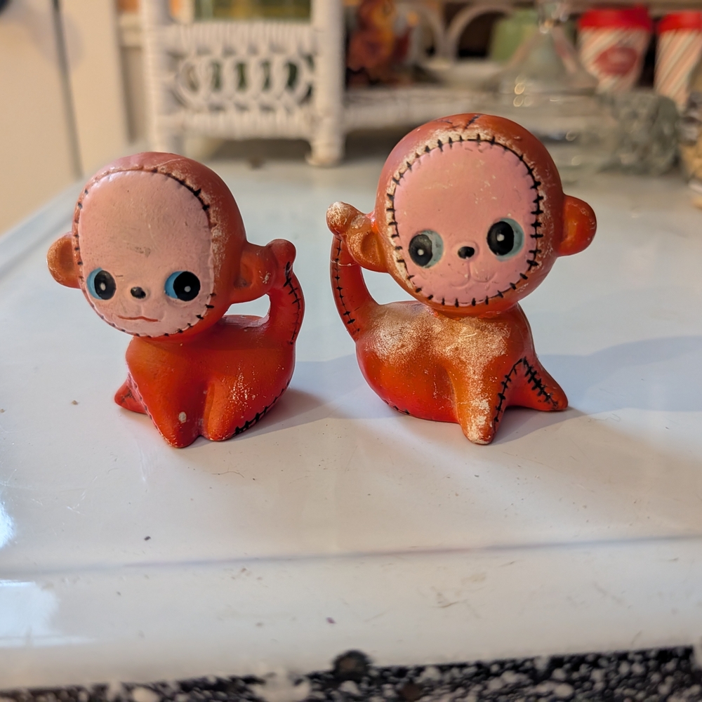 Stitch Face Orange Monkey Figurines